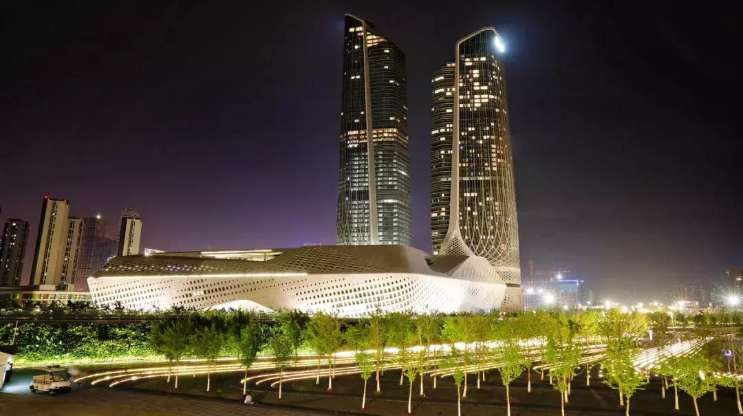 2019第一个世界奇迹!狂砸800亿,中国这次连UFO都造出来了…