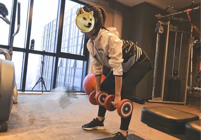 谭松韵卑微求爱完整视频,谭松韵卑微求爱视频