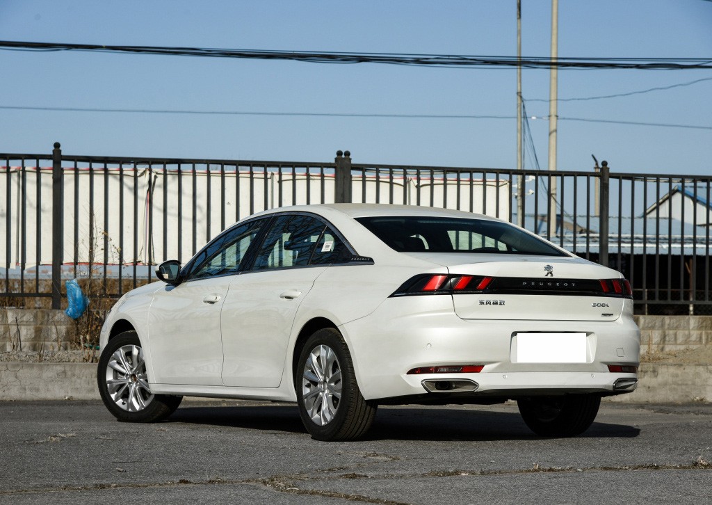 新款标致508帅气,12年标致508怎么样优缺点