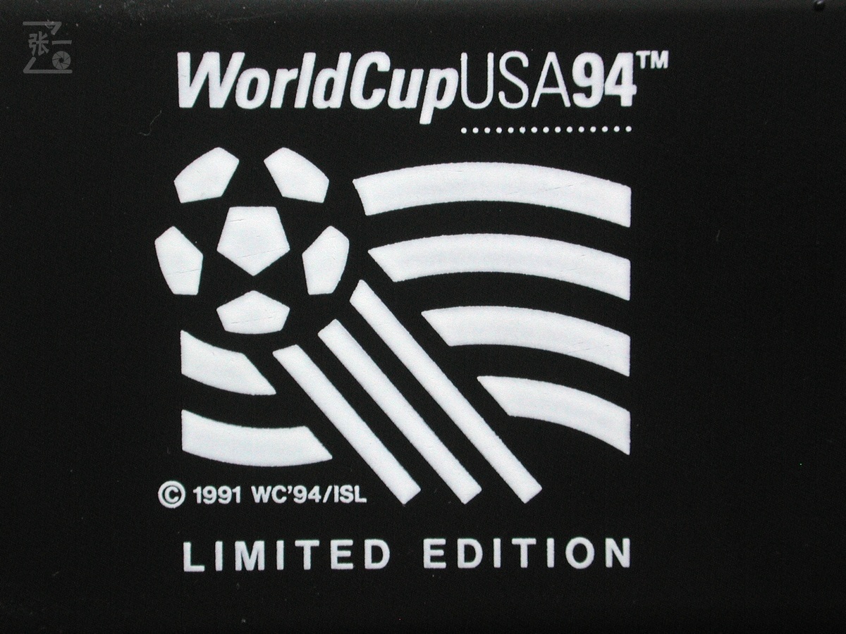 1994年世界杯足球赛限量纪念版Canon11相机