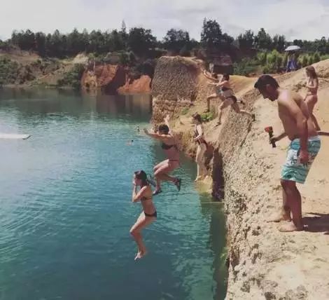 去泰国旅游免签证费时间,贵州去泰国旅游签证