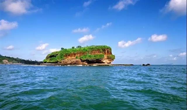 比鼓浪屿大12倍，比三亚安静10倍！这小岛最适合现在去，美轮美奂