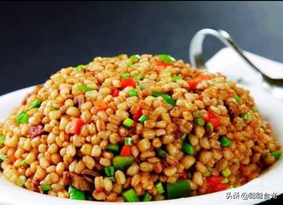 明天腊八节，除了腊八粥，腊八蒜，还有这5种美食，应景寓意好