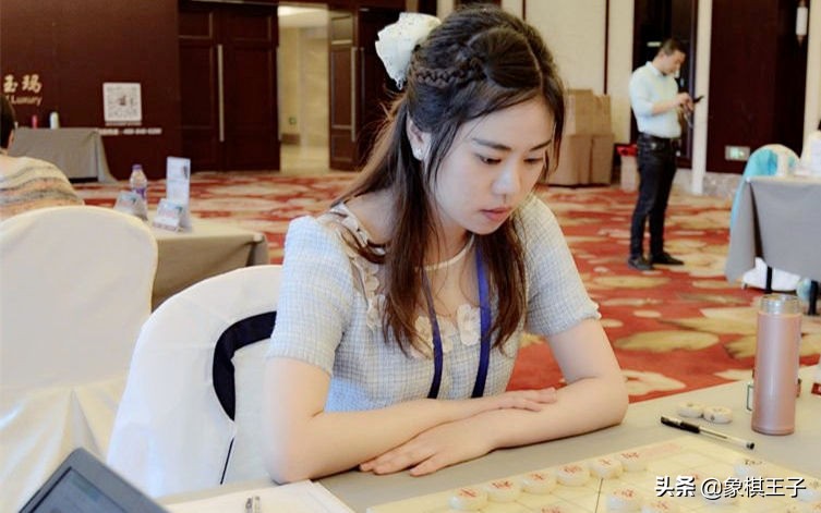 地球下象棋最厉害的女棋手,中国象棋女子八冠王