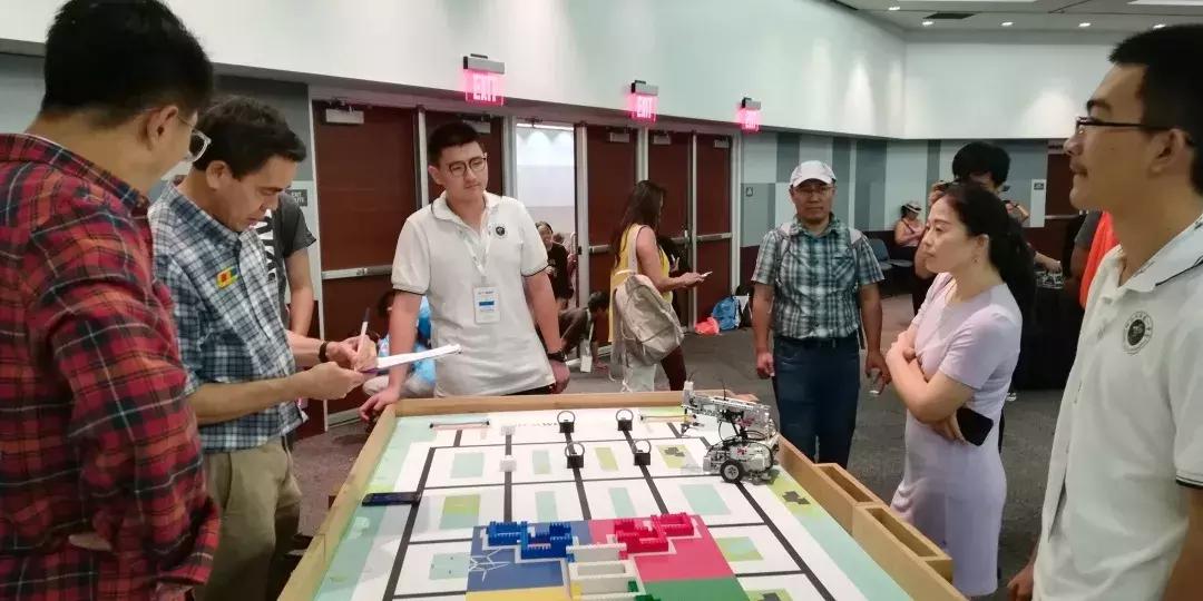 河北科技大学机器人比赛,真棒河北