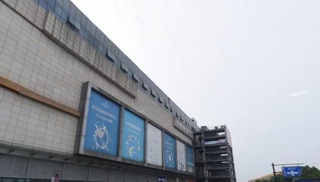 尾货批发市场最新款,尾货市场最新直播