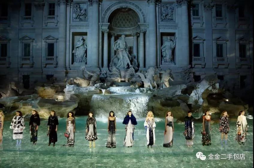 fendi真皮蜡,fendi皮草专柜价格