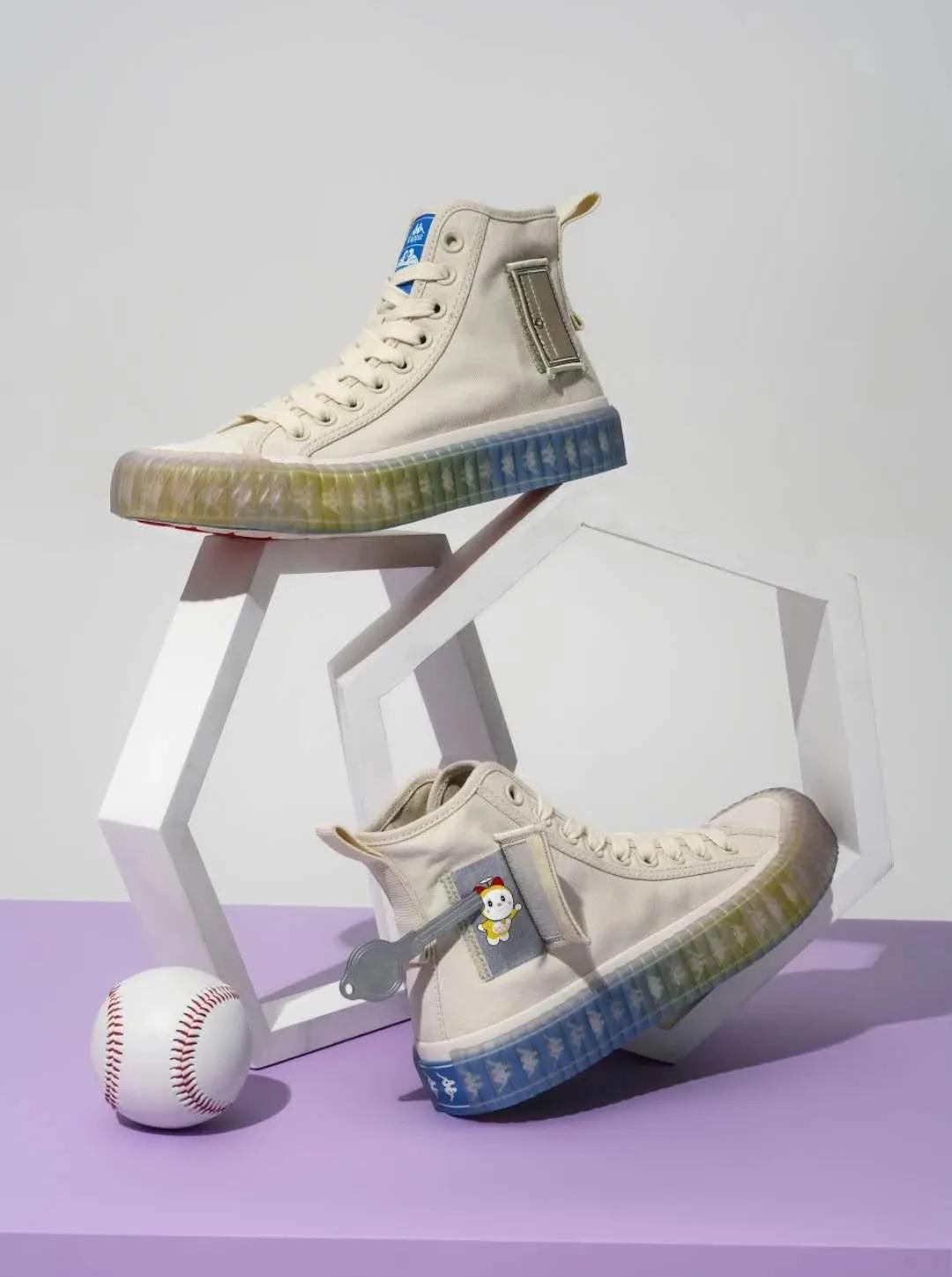 「每周联名X讯」一间潮流店铺是如何做到联名皆爆款？