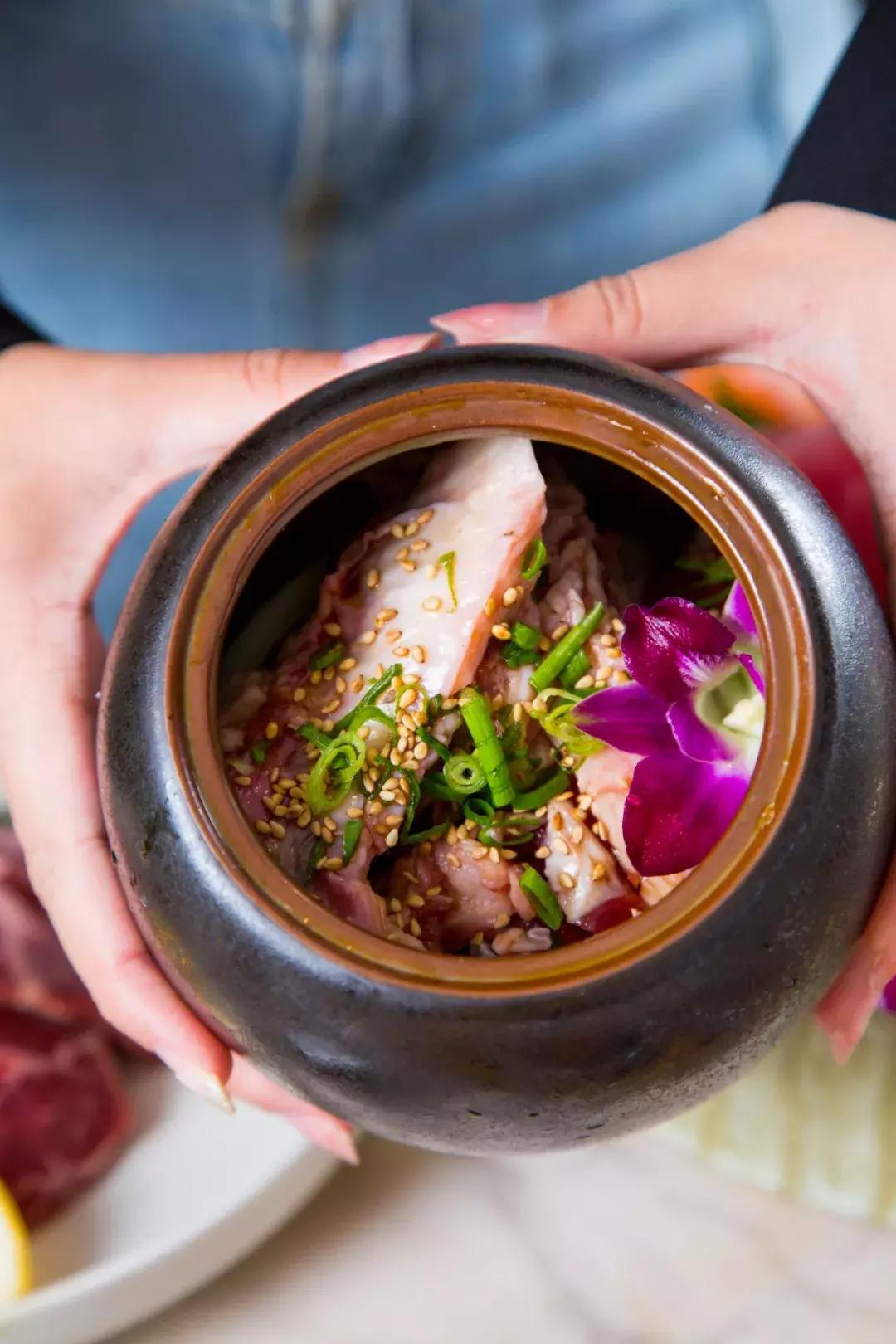 一家日料网红店,这家网红餐馆逆势开新店了