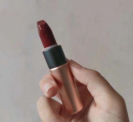 超级好看的显白大牌口红,超级好看的大牌口红试色