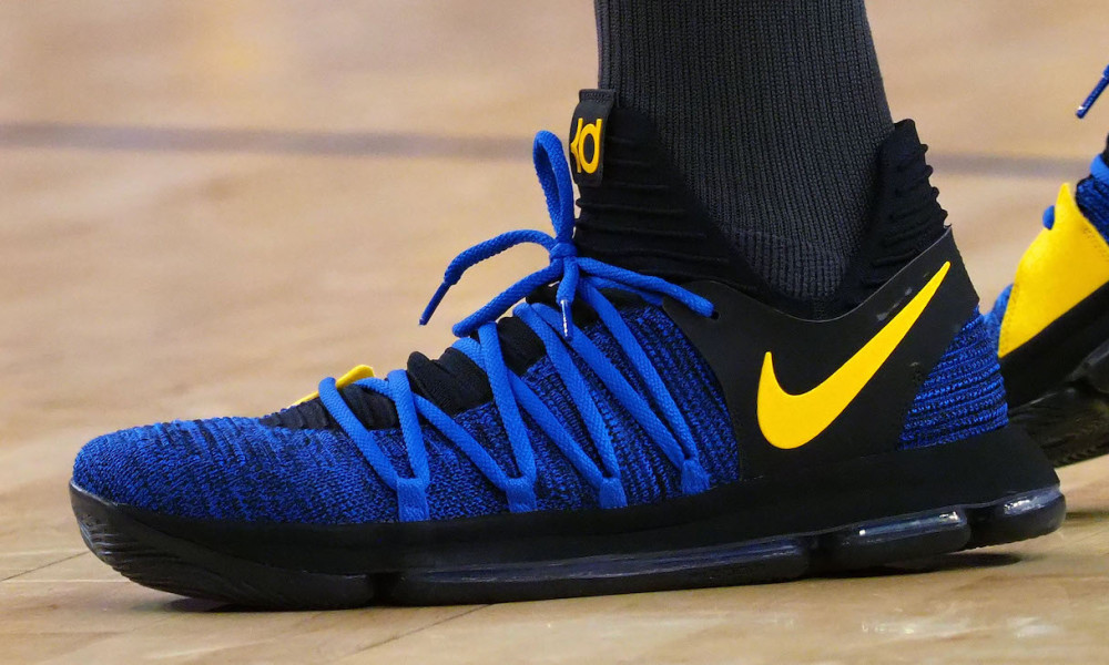 用手机绑鞋带,有科技感的篮球鞋自动系鞋带