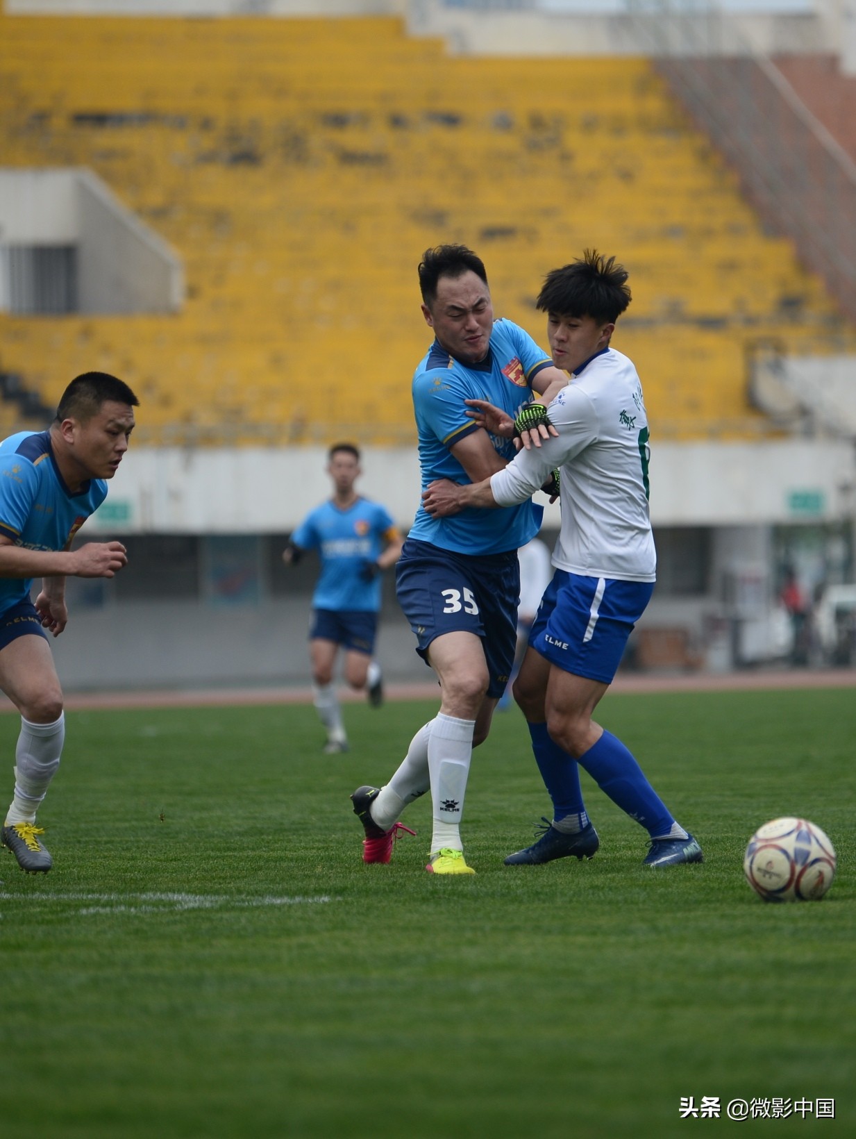 襄阳市观看球赛,襄阳足球联赛激战正酣