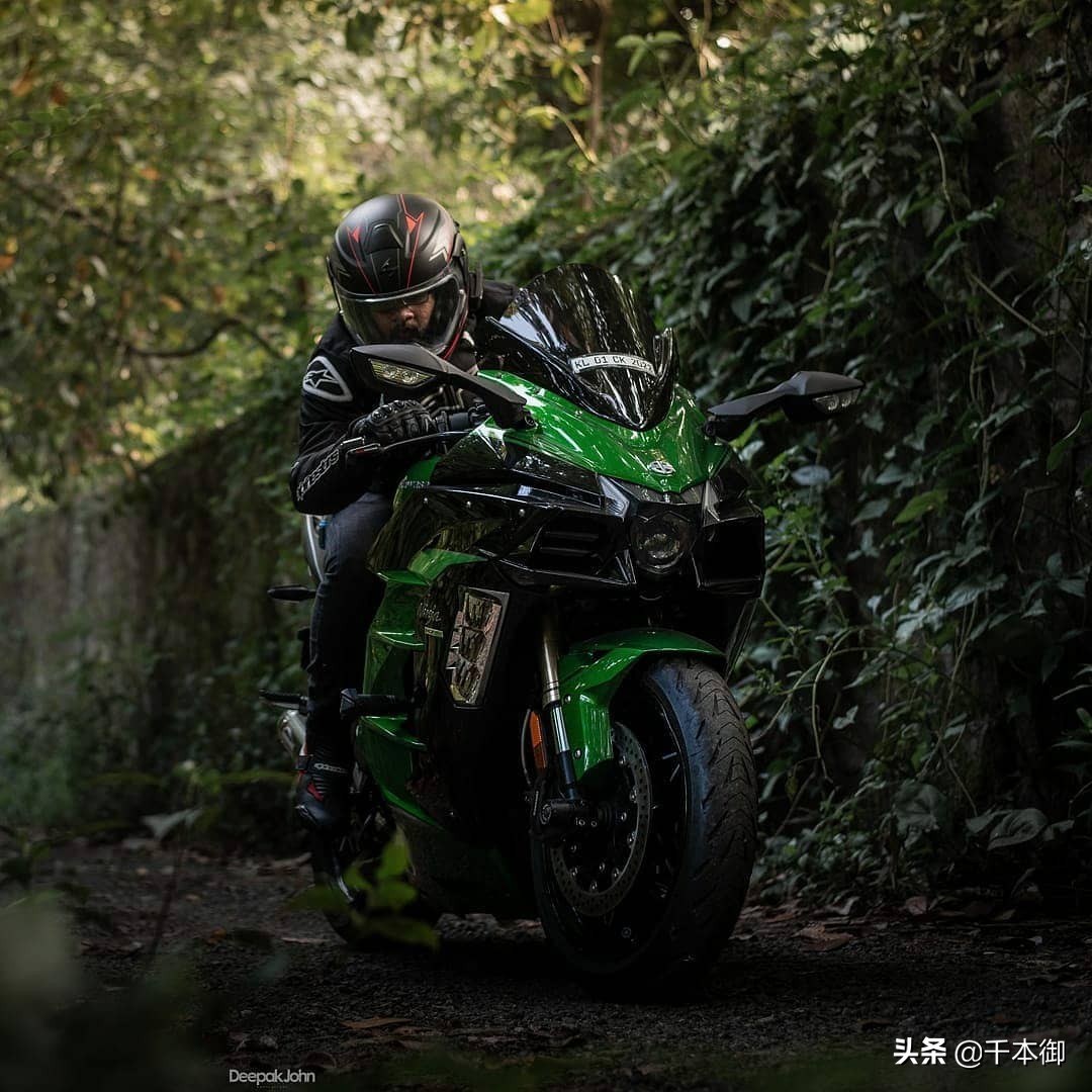 川崎摩托车中哪一款车最好,川崎摩托车有什么标志