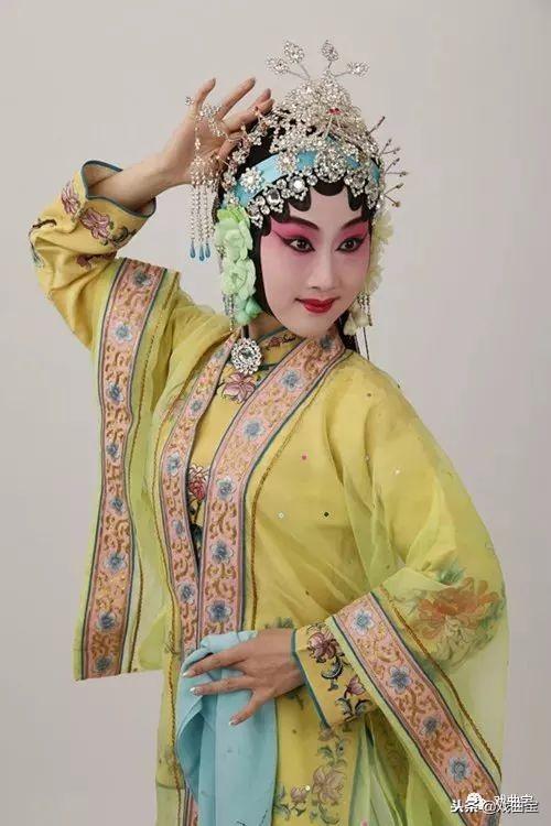 旦角是京剧里面的吗,戏曲中旦角是什么意思