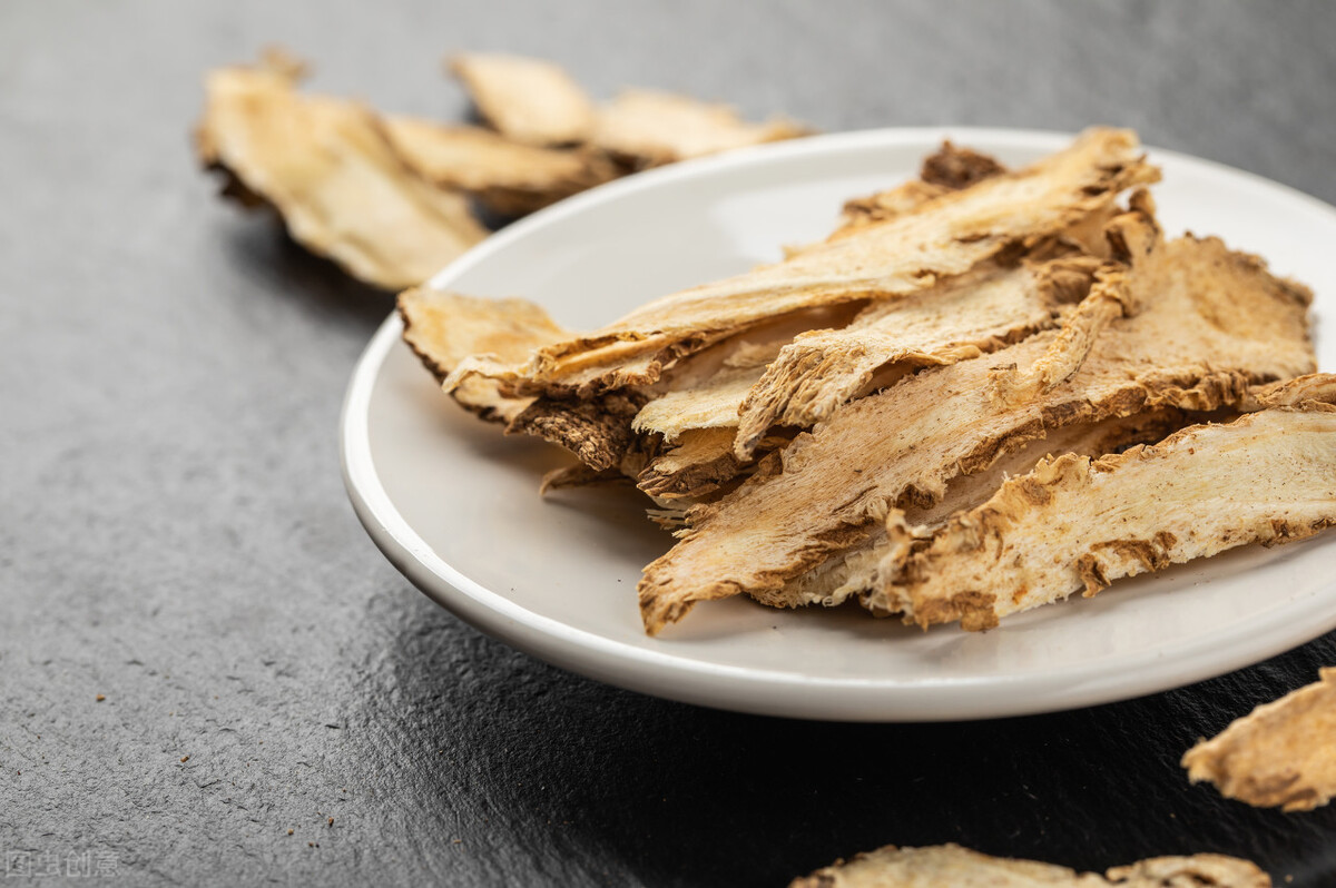 为什么*体下**阴部总是出汗，潮湿？男人阴虚湿热怎么办？