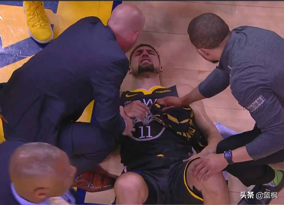 g6汤神受伤库里坐地上视频完整,汤神库里三连冠