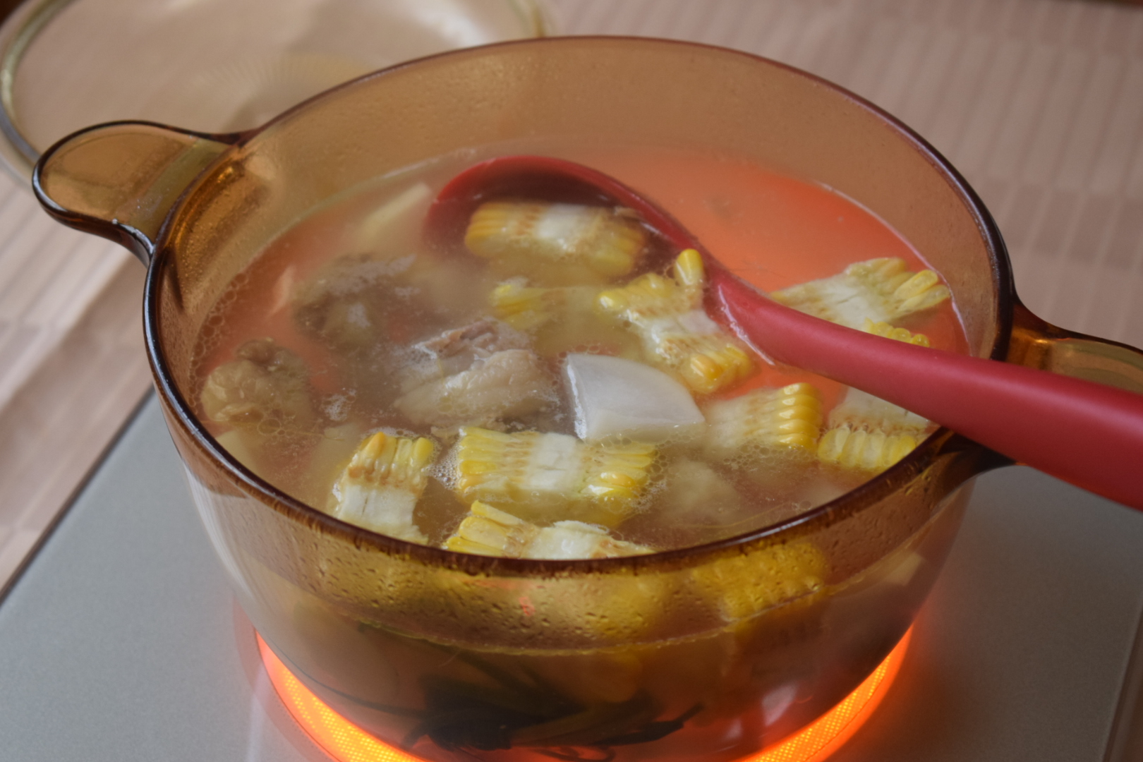 要炖出营养美味的牛肉汤，掌握这几小个技巧，牛肉也能好吃不塞牙