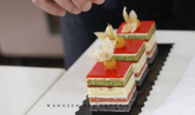 七彩香糯蛋糕,经典招牌蛋糕