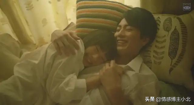 晚上在自己房间装摄像头,发现有人在自己房间装摄像头