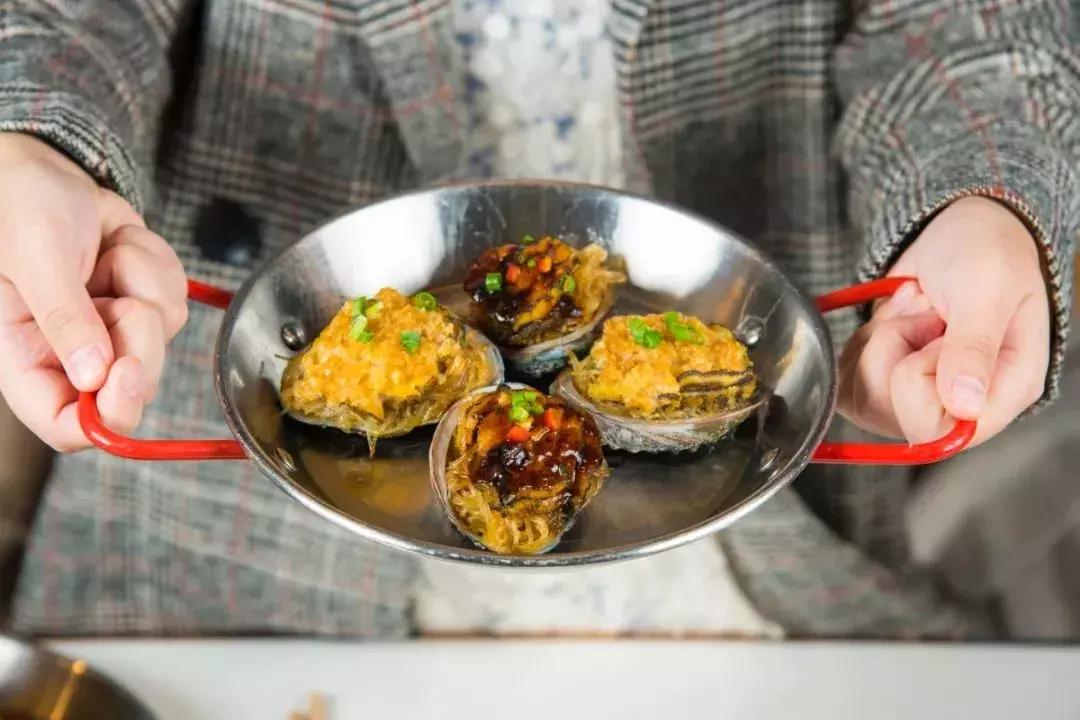 感恩不用花大钱！还有免单机会！天津这条街要火了……