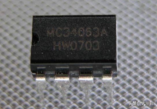 简易经典稳压电源电路图,稳压电源典型电路