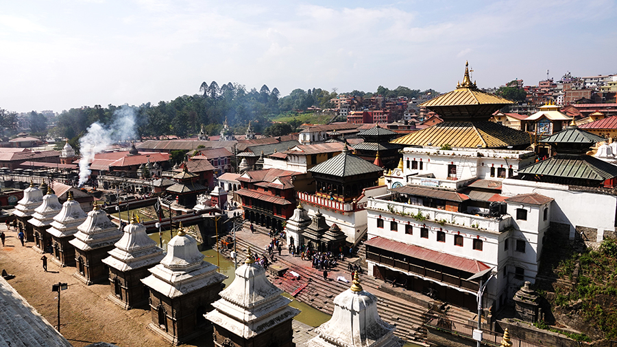 尼泊尔十堰,尼泊尔为什么这么穷