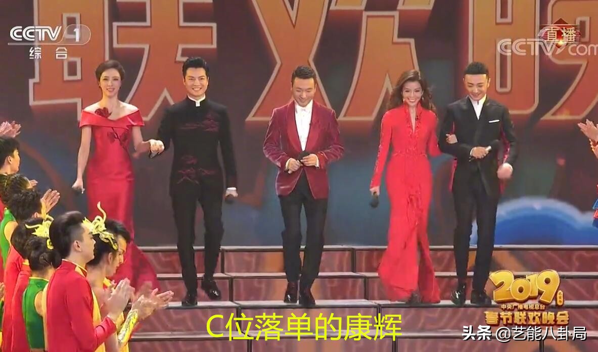 刘谦的魔壶春晚真的换壶了吗,央视春晚魔壶刘谦