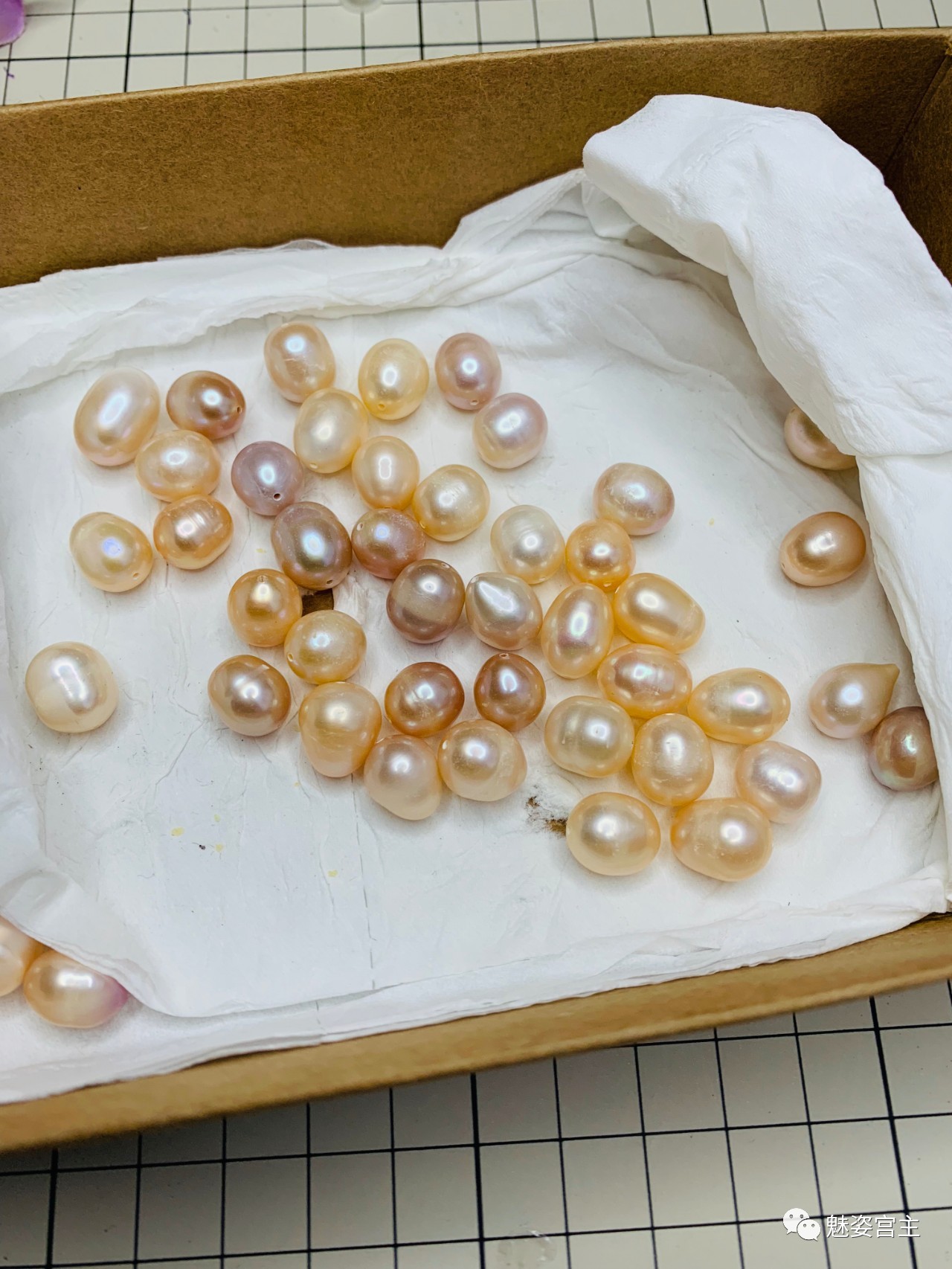 天然淡水珍珠鉴定方法,淡水珍珠和akoya海水珍珠哪个好