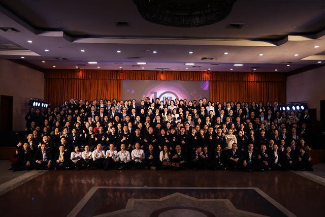 阳光教育集团周年庆,阳光教育集团十年庆典