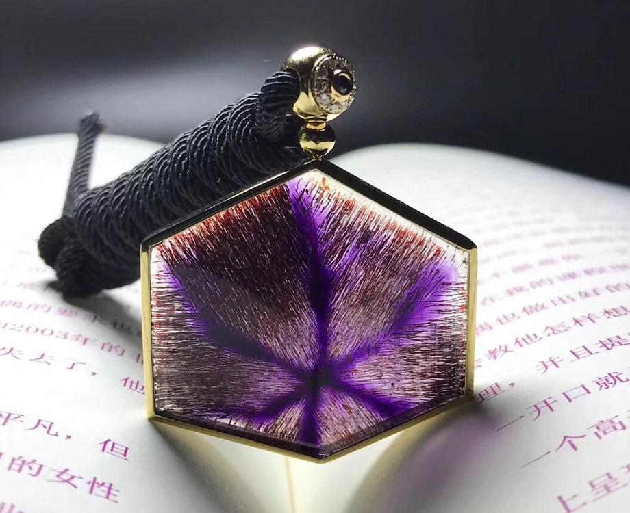 石头上有花纹的石头值多少,石头上有龙图案值钱