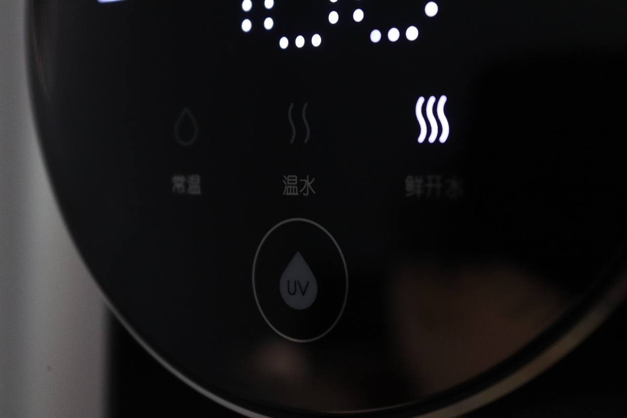 承包你全年的开水供应云米1秒即热管线机使用体验