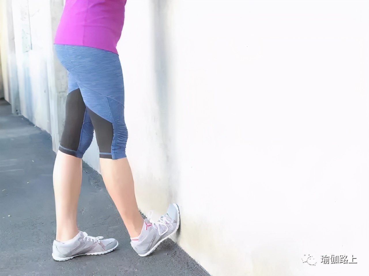 拉伸瑜伽清肠塑形有效摆脱萝卜腿,小腿拉伸图解萝卜腿