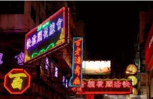 章子怡的女神，被打到满身淤青，从16楼跳下，不堪重压吞药自杀