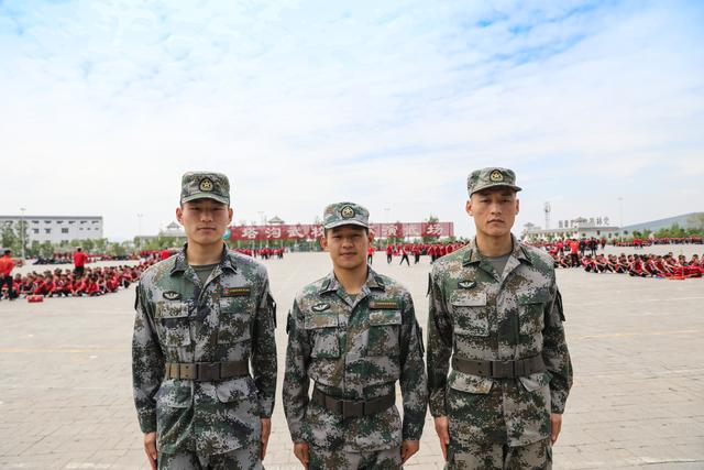 无奋斗不青春部队视频,无奋斗不青春陆军