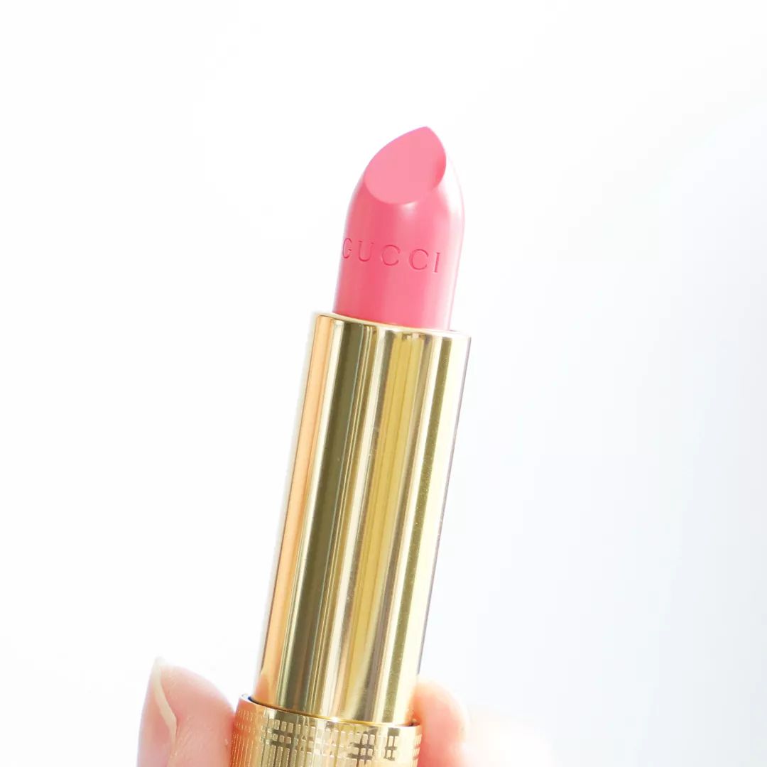 开箱：天啦噜！gucci口红的实物竟然比广告要好看？