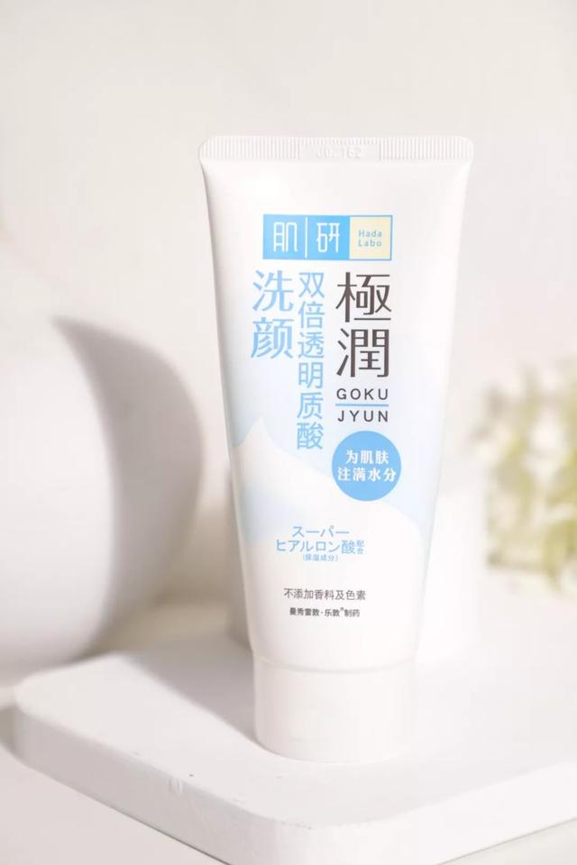 如何选择正确的洗面奶产品,洗面奶怎么预防买到假货