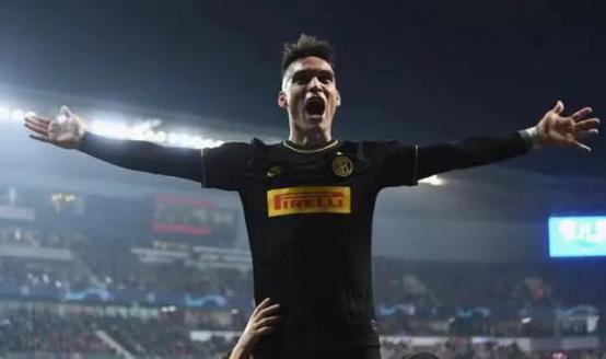 孔蒂带领国米夺冠的阵容,孔蒂带领国米提前几轮夺冠