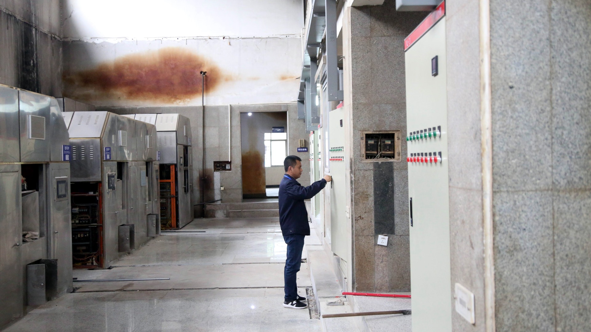 人死之前会有什么奇怪的事情吗,人死后从太平间到火化的流程