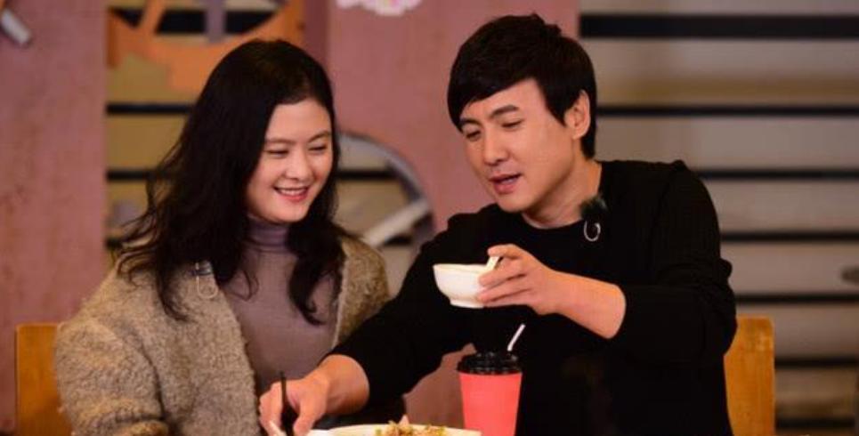 携手十多年恩爱夫妻集锦,恩爱多年明星夫妻