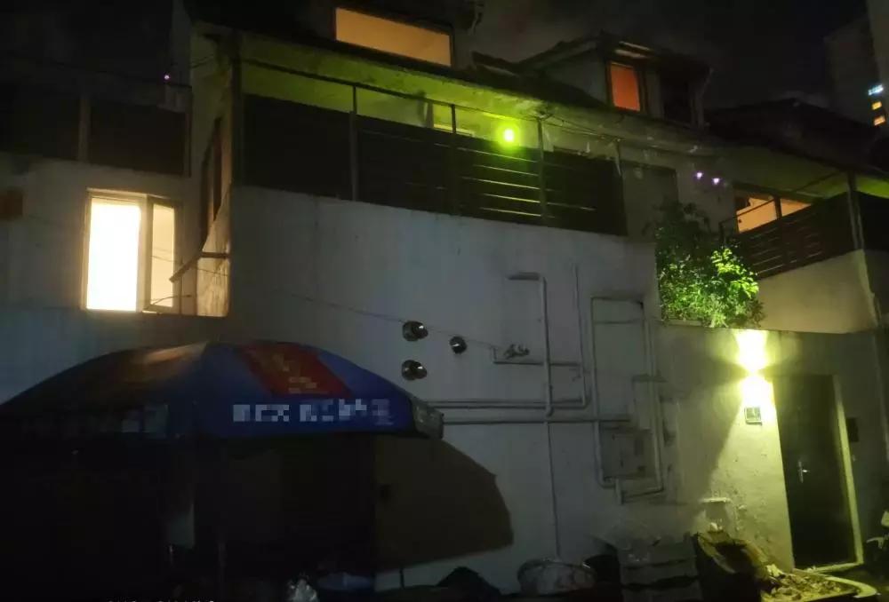 小区深夜唱歌扰民,居民楼开轰趴馆扰民怎么办