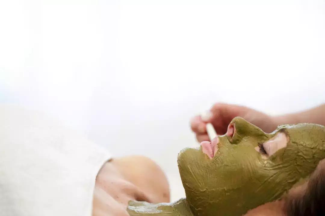 清洁面膜怎么敷才正确,敷完清洁面膜后长痘痘