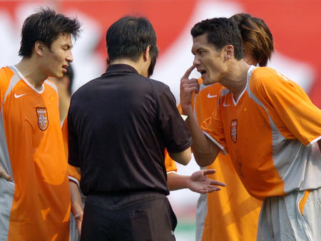 重温鲁能2010夺冠,2005中超联赛大连实德客场