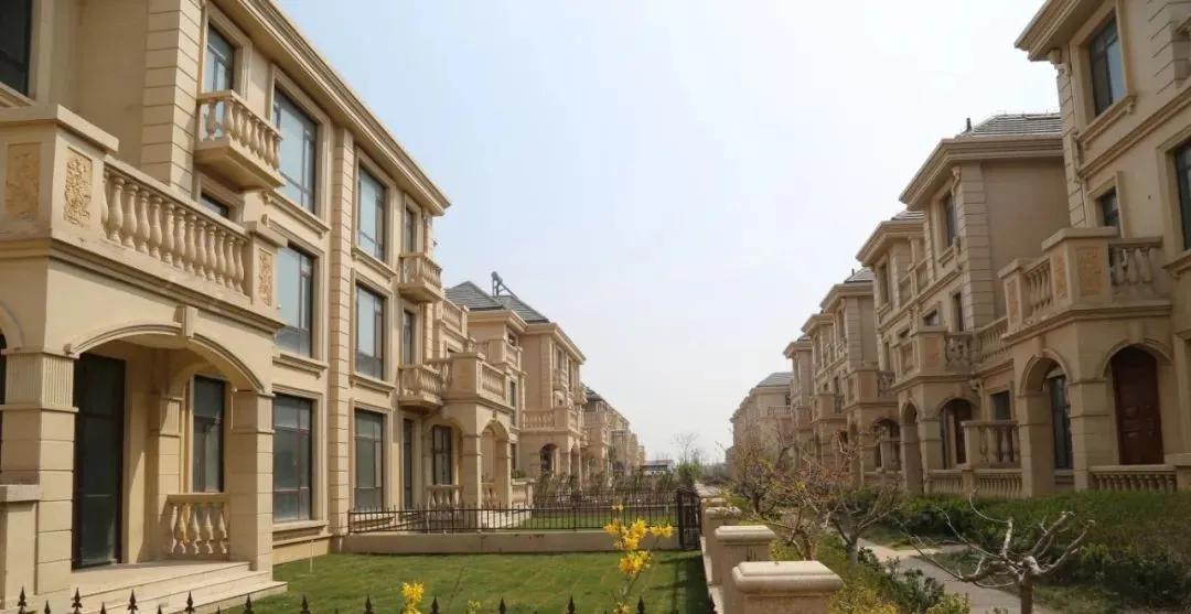 涓滆惀鍗庣撼闆嗗洟楂樺崥,鍗庣撼闆嗗洟楂樺崥鐜扮姸