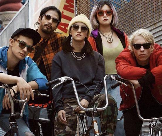 Ray-Ban成功男人的专属