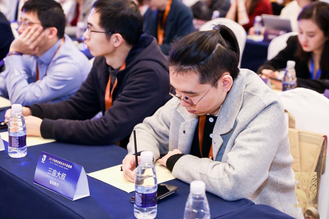 娣樺疂鐩存挱浠ｇ帇鏄摢閲屼汉,浠ｇ帇bbgillian鐩存挱