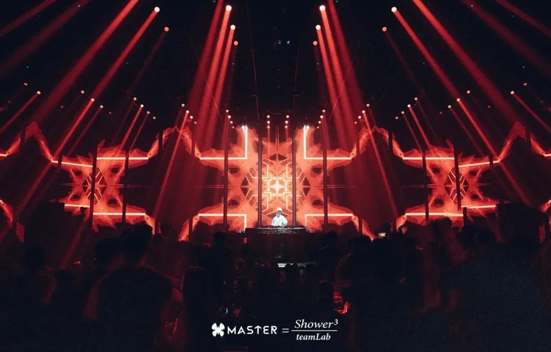 别争了,这条马路才是魔都内卷之王