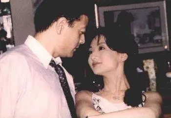 演还珠格格香妃刘丹还活着吗,当年还珠里的香妃刘丹