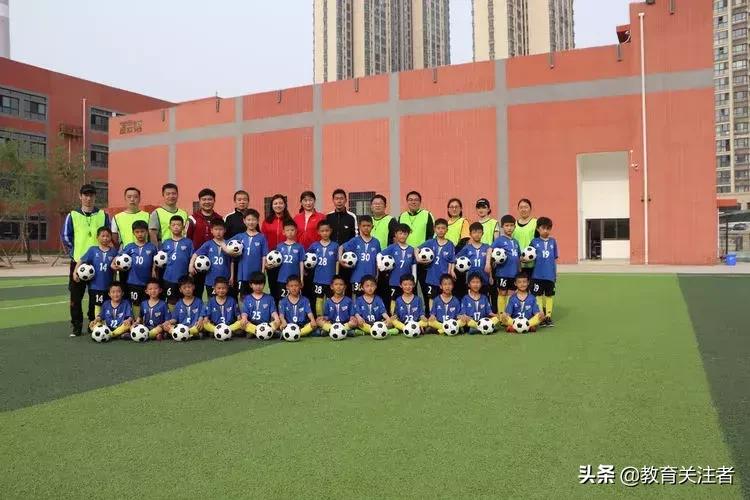 郑州市建设路小学足球,郑州市实验小学足球文化艺术节