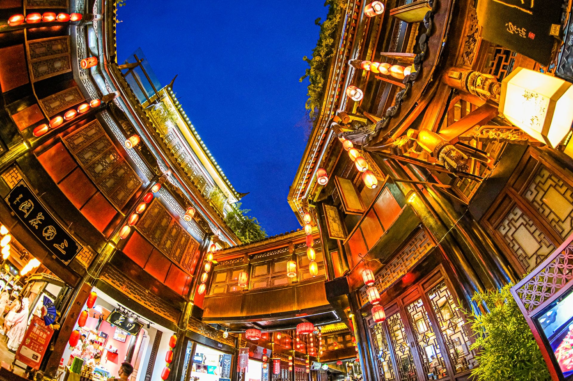 七工匠7.5鱼眼镜头,七工匠10mmf2.8鱼眼镜头