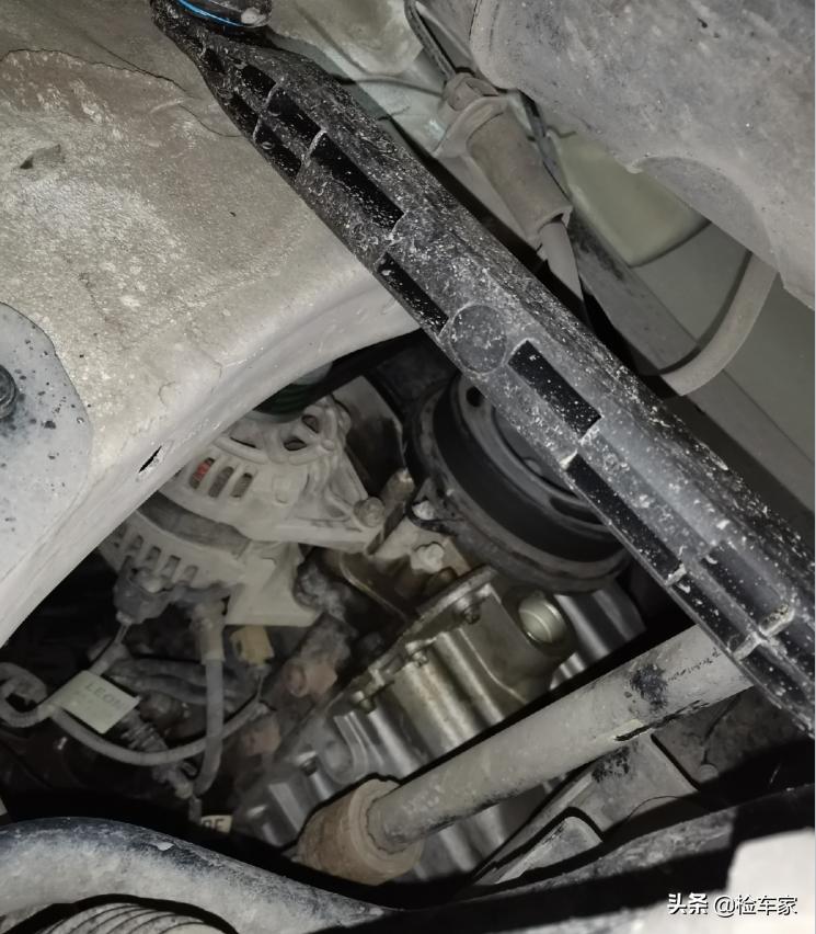 雪佛兰科鲁兹爆款的真正原因,12年雪佛兰科鲁兹值得买吗